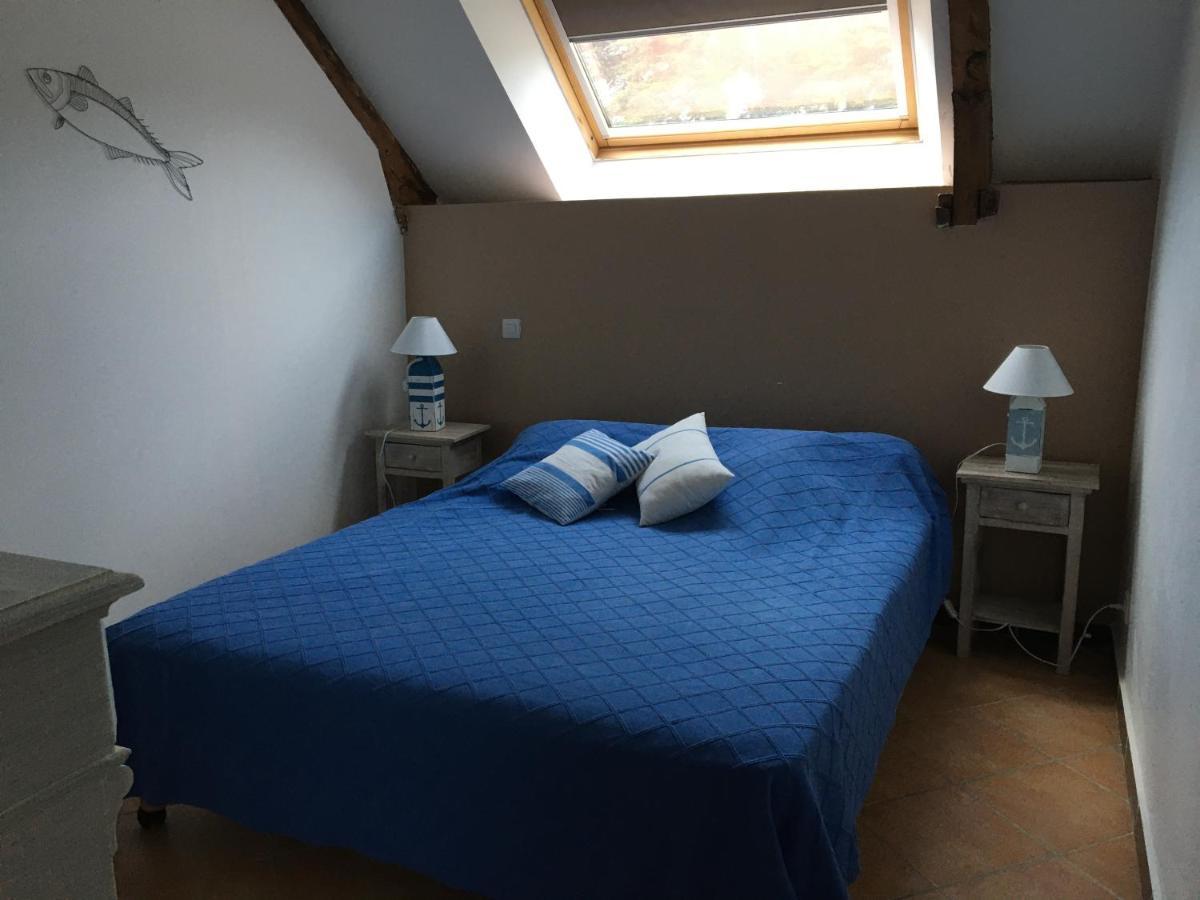 Bed and Breakfast Domaine Du Lesty Ambon Zewnętrze zdjęcie